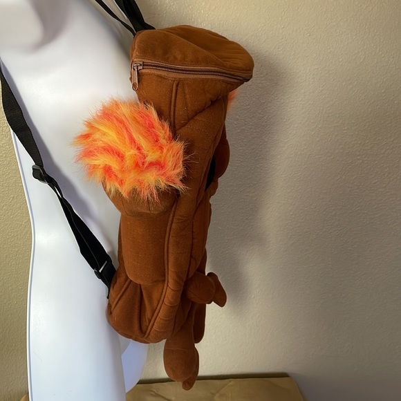 Plush TIKI backpack like new condition! - Picture 3 of 11